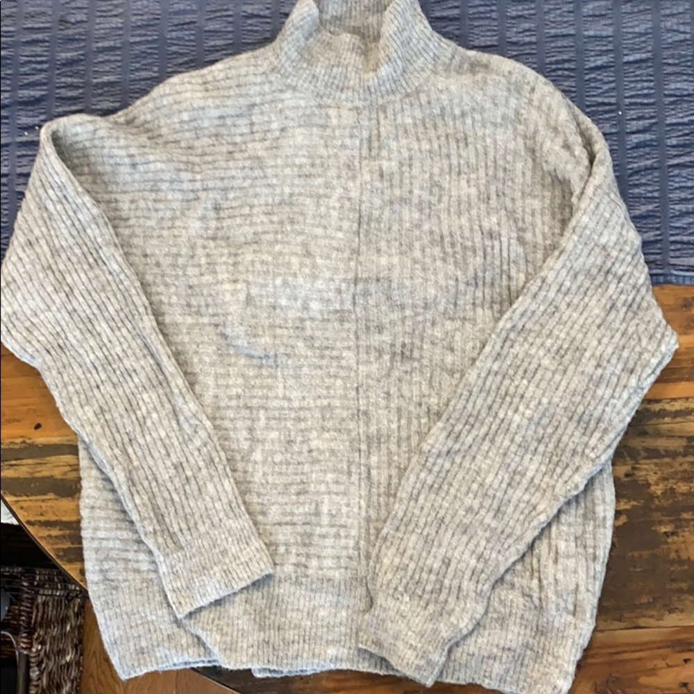 Grey sweater